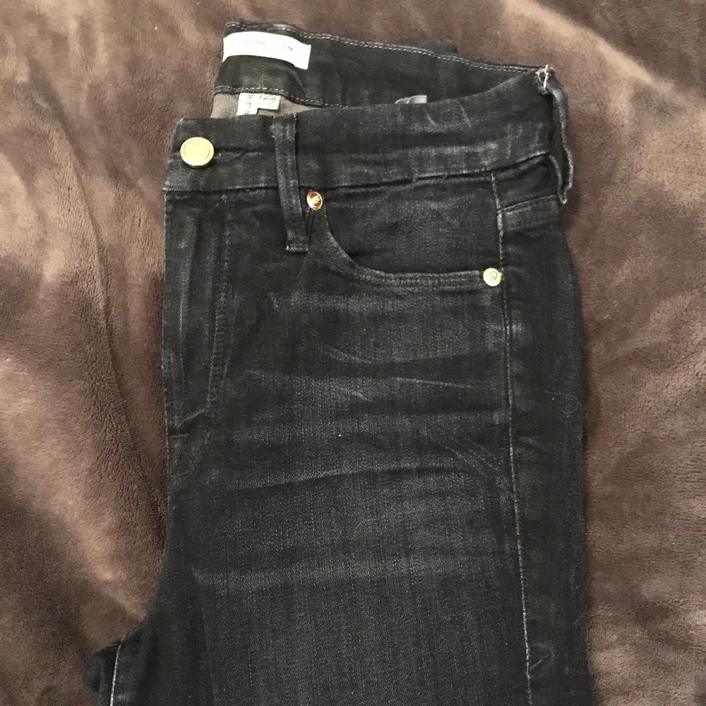 Good American dark wash jeans size 6